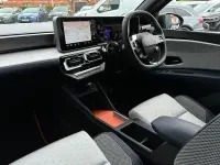 New Renault 5 E-Tech Komfort 110 kW (150 HP) 2026 Black Hatchback