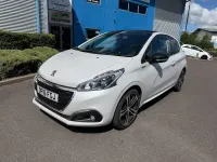 Used Peugeot 208 GT-line 110 HP (80 kW) 2016 White Hatchback