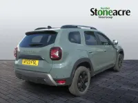 Used Dacia Duster Extreme 90 HP (66 kW) 2023 Green SUV