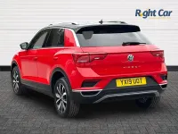 Used VW T-Roc SE 115 HP (84 kW) 2019 Red SUV