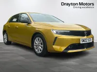 Used Vauxhall Astra Design Edition 130 HP (95 kW) 2022 Yellow Hatchback