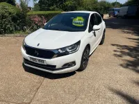 Used DS Automobiles DS4 Elegance 120 HP (88 kW) 2016 White Hatchback
