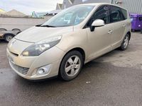 Used Renault Grand Scénic III Dynamique 2010 Gold MPV