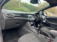 Usado Vauxhall Astra SRi 136 CV (100 kW) 2016 Azul Familiar