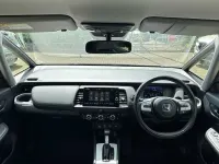 Used Honda Jazz Hybrid 109 HP (80 kW) 2023 White Hatchback