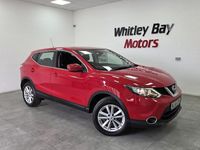 Used Nissan Qashqai Acenta 2016 Red SUV