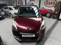 Used Renault Scénic III Dynamique 110 HP (80 kW) 2013 Red MPV