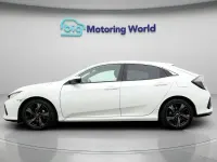Used Honda Civic SR 2019 White Hatchback