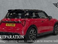 Used Mini Cooper Hatch 113 kW (154 HP) 2025 Red Hatchback