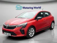 Used Renault Clio Evolution 90 HP (66 kW) 2025 Hatchback