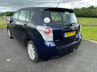 Used Toyota Verso 132 HP (97 kW) 2012 Blue MPV