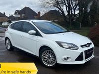 Used Ford Focus Zetec 125 HP (91 kW) 2013 White Hatchback