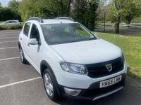 Begagnad Dacia Sandero Ambiance 90 HK (66 kW) 2015 Vit Halvkombi