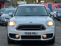 Used Mini Cooper S 224 HP (164 kW) 2019 White Hatchback