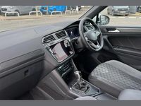 Used VW Tiguan R-line 147 HP (108 kW) 2024 White SUV