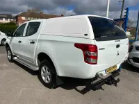Used Mitsubishi L200 181 HP (133 kW) 2019 White Pickup