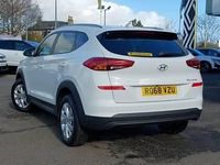 Used Hyundai Tucson SE 132 HP (97 kW) 2018 White SUV