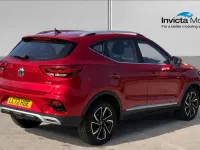 Usado MG ZS Exclusive 106 HP (77 kW) 2022 Vermelho SUV