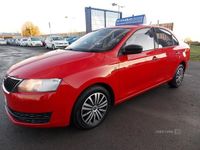 Used Skoda Rapid 2014 Red Hatchback