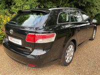 Used Toyota Avensis 150 HP (110 kW) 2009 Black Estate