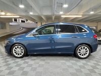 Used Mercedes B200 2020 Blue MPV