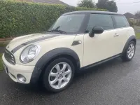 Used Mini Cooper 2007 White Hatchback