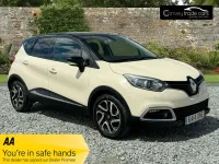 Used Renault Captur Dynamique 90 HP (66 kW) 2014 Cream and black SUV