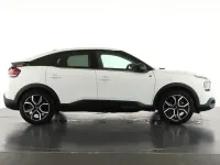 Used Citroën e-C4 Shine 98 kW (134 HP) 2021 White Hatchback
