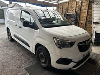 Second-hand Vauxhall Combo Sportive 2020 Alb Monovolum