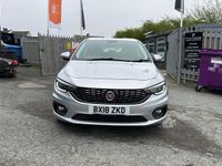 Usado Fiat Tipo Easy Plus 95 HP (69 kW) 2018 Prateado Citadino