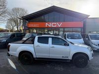 Used Isuzu D-Max 2017 White Pickup