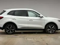 Gebraucht MG ZS Trophy 196 PS (144 kW) 2024 Weiß SUV