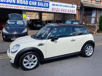 Used Mini Cooper Hatch 2010 White Hatchback