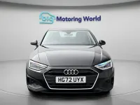 Usado Audi A4 163 CV (119 kW) 2023 Negro Berlina