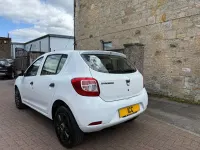 Used Dacia Sandero Ambiance 75 HP (55 kW) 2016 White Hatchback