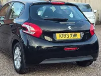 Used Peugeot 208 Active 82 HP (60 kW) 2013 Black Hatchback