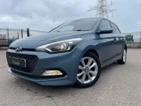 Used Hyundai i20 Premium 100 HP (73 kW) 2015 Blue Hatchback