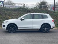 used VW Touareg 3.0 V6 SE TDI BLUEMOTION TECHNOLOGY 5d 242 BHP