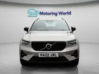 Used Volvo XC40 Plus 211 HP (155 kW) 2022 Gold SUV
