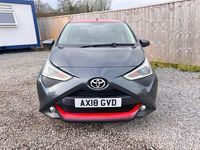 Used Toyota Aygo x-press 71 HP (52 kW) 2018 Grey Hatchback