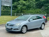 Used Vauxhall Astra Design Edition 2009 Silver Hatchback