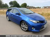 Used Toyota Auris Hybrid 2015 Blue Estate