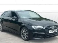 Usado Audi A3 Sportback Black Edition 116 CV (85 kW) 2018 Utilitario