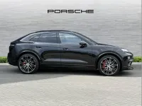 Used Porsche Macan 469 kW (639 HP) 2025 Black SUV