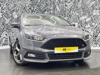 Used Ford Focus ST 185 HP (136 kW) 2016 Grey Hatchback