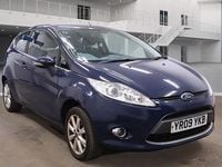 Usado Ford Fiesta Zetec 70 HP (51 kW) 2009 Azul Citadino