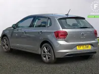 Usado VW Polo SEL 110 CV (80 kW) 2021 Gris Utilitario