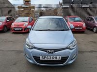 Used Hyundai i20 Active 85 HP (62 kW) 2013 Blue Hatchback