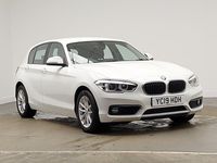 Used BMW 118 Comfort Edition 136 HP (100 kW) 2019 White Hatchback