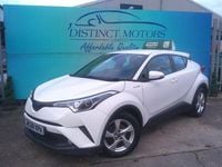 Used Toyota C-HR 122 HP (89 kW) 2019 White SUV